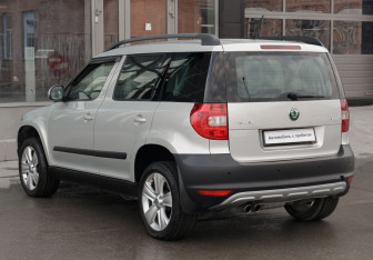 Подержанный автомобиль Skoda Yeti 2013 года (7 фото)