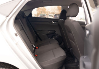 Подержанный автомобиль Hyundai Solaris Sedan 2020 года (18 фото)