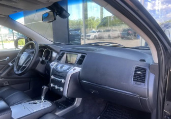 Подержанный автомобиль Nissan Murano Suv 2012 года (16 фото)