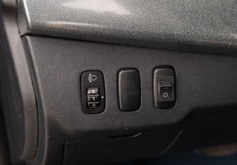 Подержанный автомобиль Mitsubishi Lancer Sedan 2007 года (17 фото)