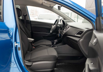 Подержанный автомобиль Hyundai Solaris Sedan 2017 года (19 фото)