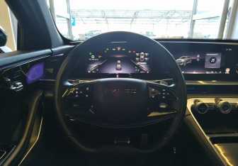 Подержанный автомобиль Exeed RX 2023 года (9 фото)