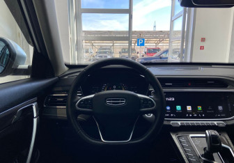 Подержанный автомобиль Geely Atlas Pro 2024 года (14 фото)