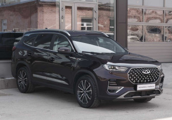 Подержанный автомобиль Chery Tiggo 8 Pro 2021 года (3 фото)