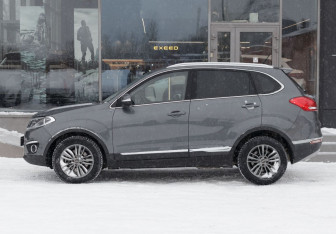 Подержанный автомобиль Chery Tiggo 5 2017 года (8 фото)