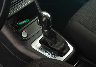 Подержанный автомобиль Volkswagen Tiguan 2012 года (15 фото)