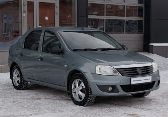 Подержанный автомобиль Renault Logan Sedan 2012 года (3 фото)
