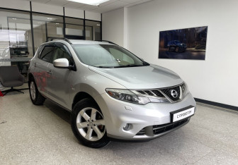 Подержанный автомобиль Nissan Murano Suv 2011 года (3 фото)