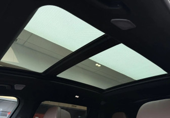 Подержанный автомобиль BMW X7 2019 года (35 фото)