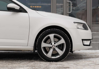 Подержанный автомобиль Skoda Octavia Wagon 2013 года (9 фото)