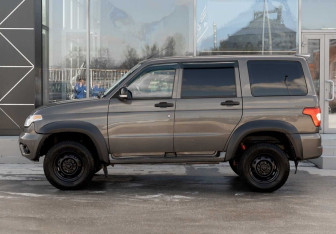Подержанный автомобиль УАЗ Patriot 2019 года (8 фото)