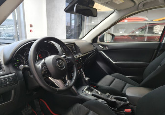 Подержанный автомобиль Mazda CX-5 2014 года (7 фото)
