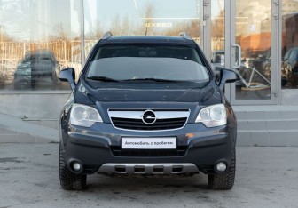 Подержанный автомобиль Opel Antara 2008 года (2 фото)