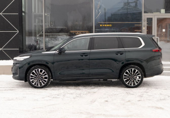 Подержанный автомобиль Exeed VX 2022 года (7 фото)