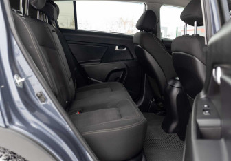 Подержанный автомобиль Kia Sportage 2014 года (16 фото)