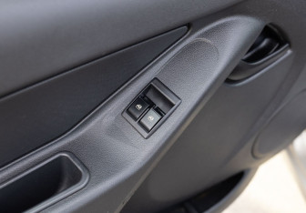 Подержанный автомобиль LADA (ВАЗ) Granta Sedan 2012 года (15 фото)