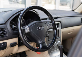 Подержанный автомобиль Subaru Forester Suv 2006 года (10 фото)