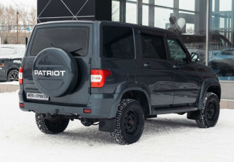 Подержанный автомобиль УАЗ Patriot 2016 года (5 фото)