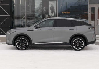 Подержанный автомобиль Exeed RX 2023 года (8 фото)