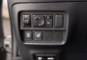 Подержанный автомобиль Nissan Juke 2018 года (17 фото)