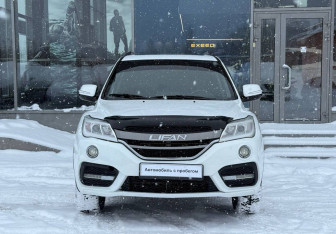 Подержанный автомобиль Lifan X60 2016 года (2 фото)