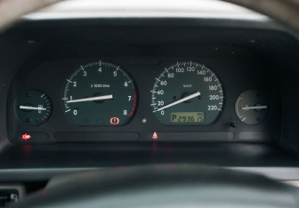 Подержанный автомобиль Land Rover Freelander 2001 года (12 фото)