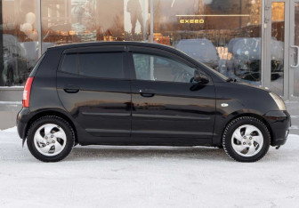 Подержанный автомобиль Kia Picanto 2007 года (4 фото)
