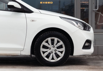 Подержанный автомобиль Hyundai Solaris Sedan 2019 года (9 фото)