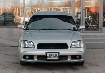 Подержанный автомобиль Subaru Legacy Wagon 2000 года (2 фото)