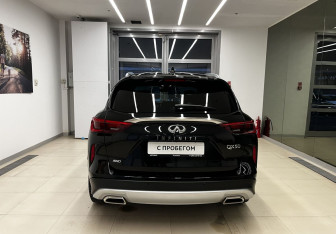 Подержанный автомобиль Infiniti QX50 2018 года (7 фото)