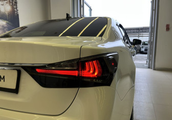 Подержанный автомобиль Lexus GS 2015 года (6 фото)