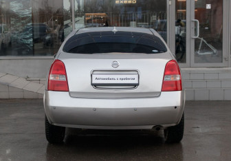 Подержанный автомобиль Nissan Primera Sedan 2001 года (6 фото)