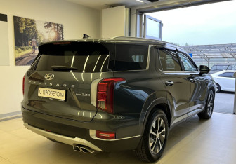 Подержанный автомобиль Hyundai Palisade 2021 года (4 фото)