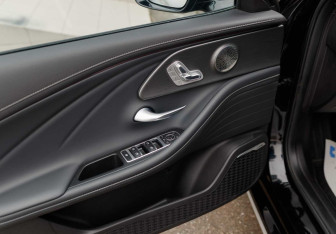 Подержанный автомобиль Chery Arrizo 8 2023 года (18 фото)