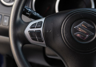 Подержанный автомобиль Suzuki Grand Vitara 2008 года (12 фото)