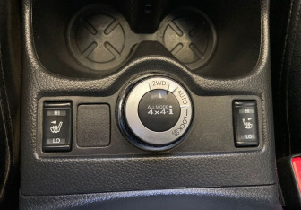 Подержанный автомобиль Nissan Qashqai 2016 года (10 фото)