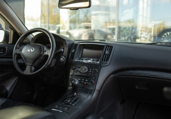 Подержанный автомобиль Infiniti G Sedan 2008 года (10 фото)