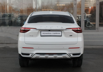 Подержанный автомобиль Haval F7x 2020 года (6 фото)