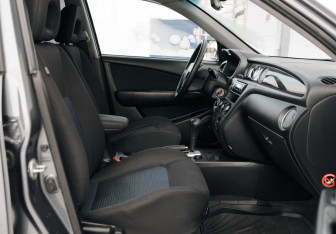 Подержанный автомобиль Mitsubishi Outlander 2007 года (17 фото)