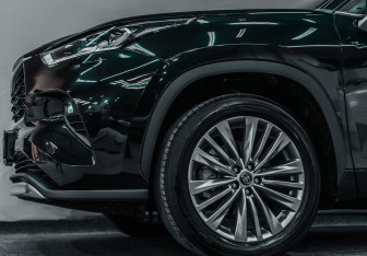 Новый Toyota Highlander 2024 (2 фото)