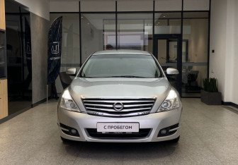 Подержанный автомобиль Nissan Teana 2008 года (3 фото)