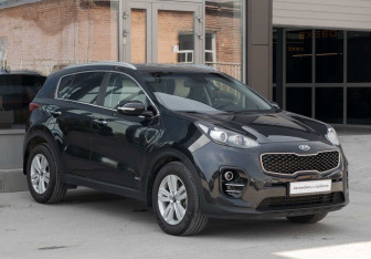 Подержанный автомобиль Kia Sportage 2016 года (3 фото)