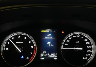 Подержанный автомобиль Subaru Forester Suv 2019 года (11 фото)