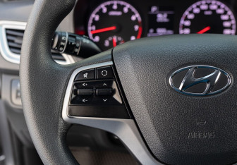 Подержанный автомобиль Hyundai Solaris Sedan 2020 года (12 фото)