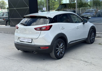 Подержанный автомобиль Mazda CX-3 2016 года (7 фото)