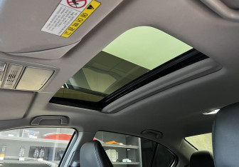 Подержанный автомобиль Honda Accord Sedan 2017 года (10 фото)