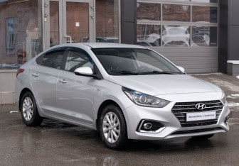 Подержанный автомобиль Hyundai Solaris Sedan 2017 года (3 фото)