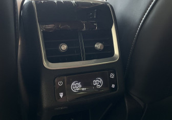 Подержанный автомобиль Chery Tiggo 8 Pro Max 2022 года (13 фото)