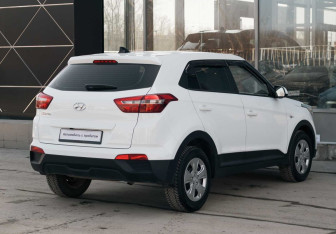 Подержанный автомобиль Hyundai Creta 2020 года (5 фото)