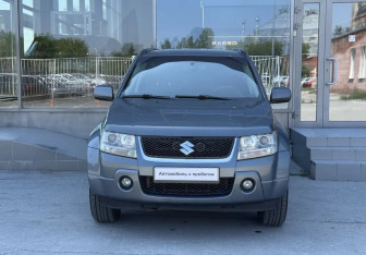 Подержанный автомобиль Suzuki Grand Vitara 2007 года (2 фото)